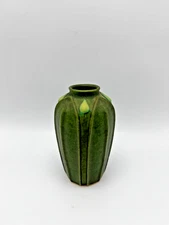 Jemerick Pottery Arts & Crafts Grueby Style Green Vase Carved Leaves 1998 SIGNED