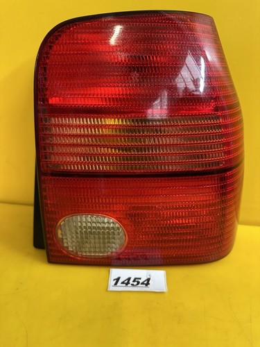 VW Lupo 6X - Rückleuchte Rücklicht Bremsleuchte rechts 38020748  *1454
