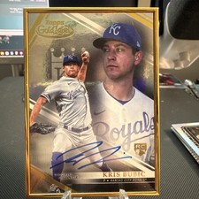 2021 TOPPS GOLD LABEL RC AUTO Kris Bubic GOLD FRAME KC  ROYALS