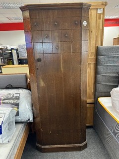 Vintage Dark Oak Hallrobe cs c74