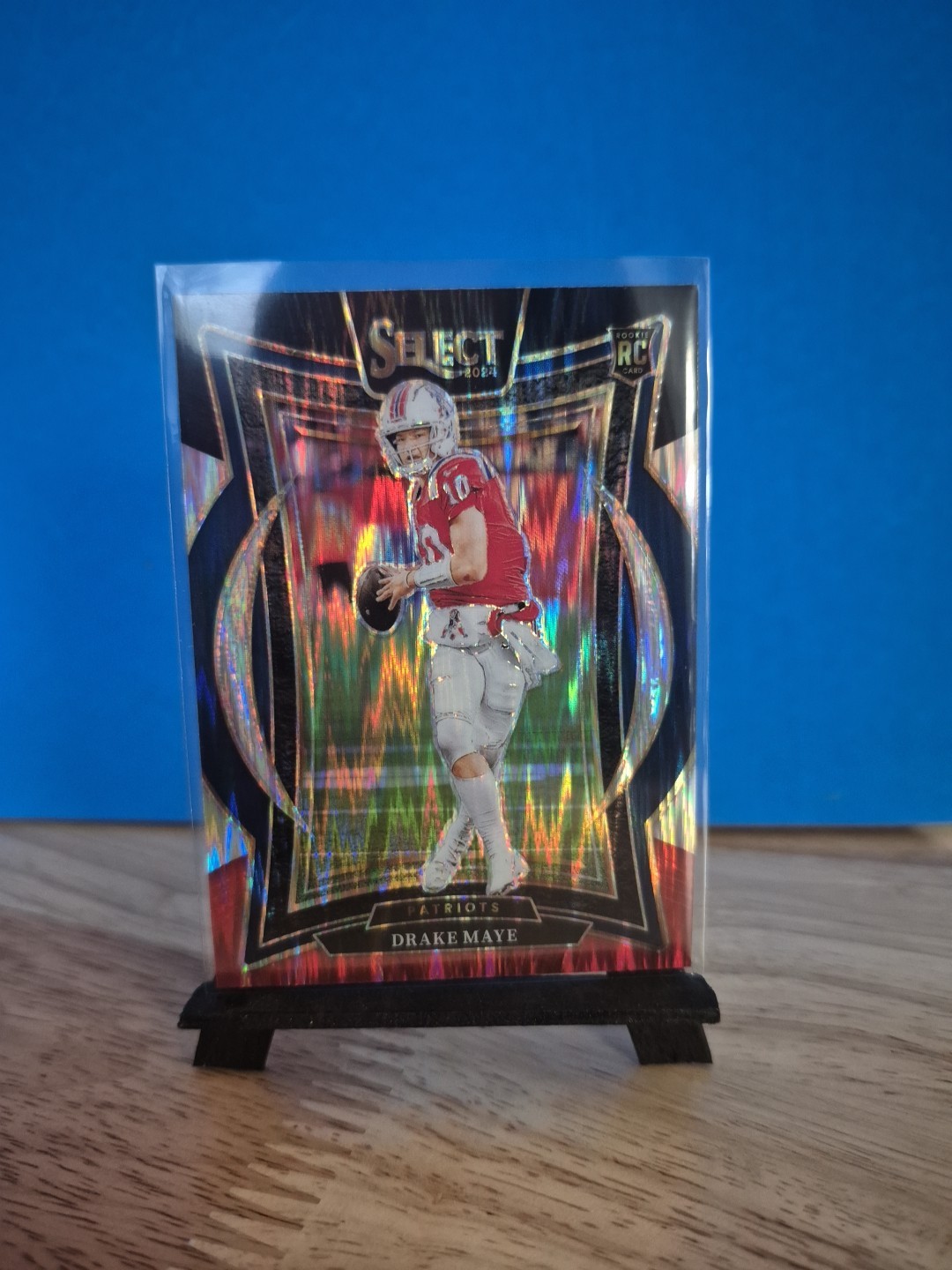 2024 Panini Select - Concourse Drake Maye #27 Black & Red Shock Prizm (RC)