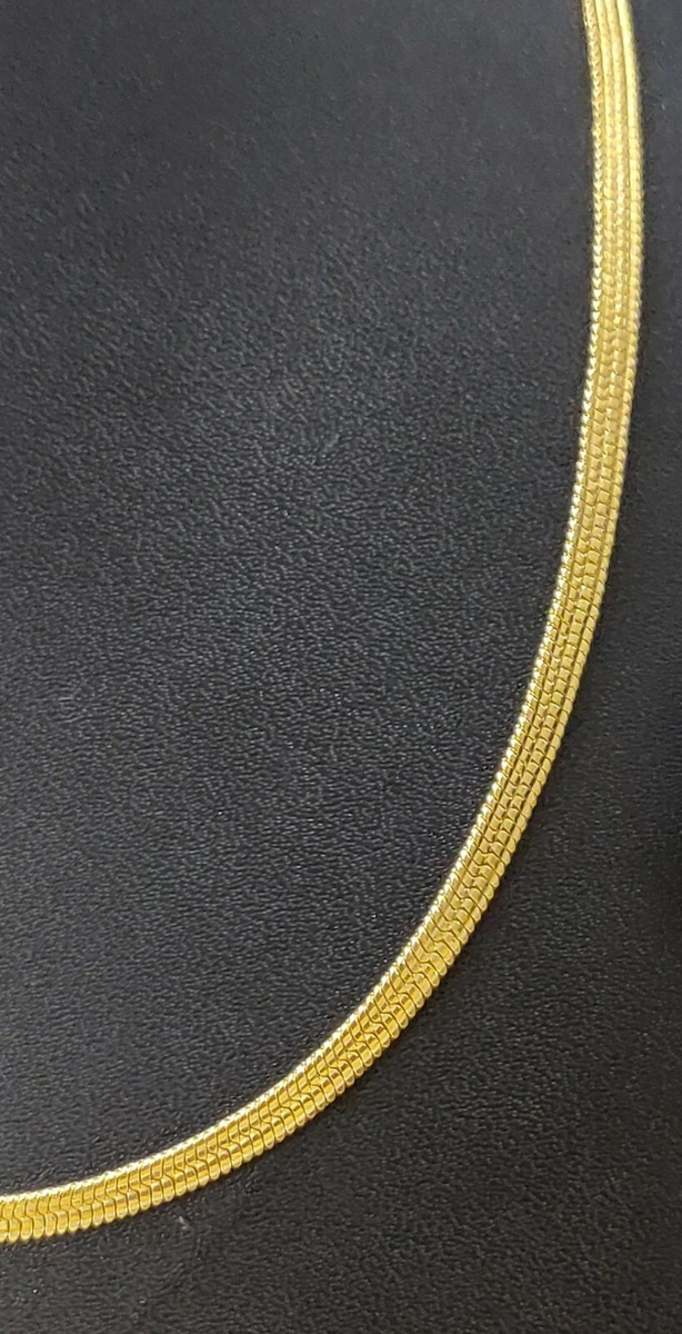 Flat gold hotsell chain designs