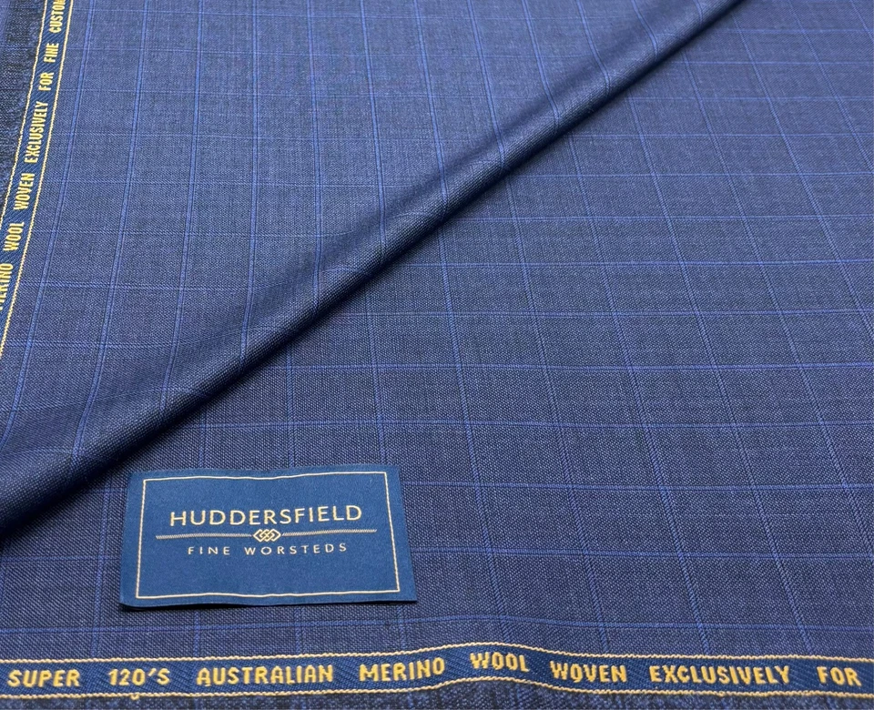 Blue Wool Fabric Check Suiting Fabric Thobe dishdasha Fabric 3.50m x 1.50m - Image 2 of 4