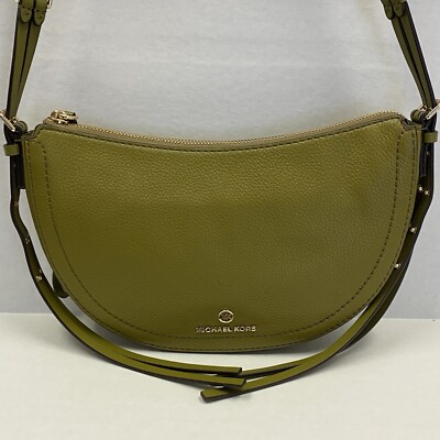 Michael Kors Camden Small Pebble Leather Messenger Bag Pistachio Green Gold NEW