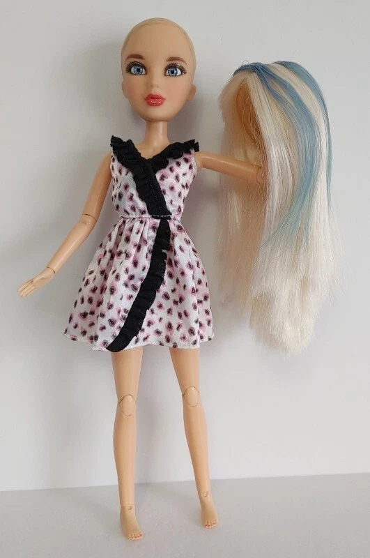 LIV FASHION DOLL SOPHIE Spa Day Blonde Wig blue streaks blue inset