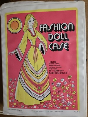 Tara Toy Barbie Clone 1970's Fashion Doll Vinyl Case Vintage