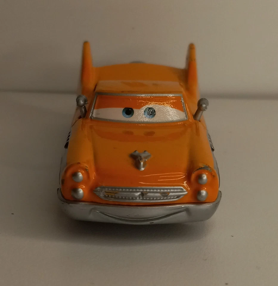 Disney Pixar Cars Hank “Halloween” Murphy Mattel Die Cast Vehicle Foto 3 de 4
