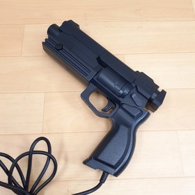 Sega Saturn Japanese white Console with 2 Virtua Gun controllers &5 games tested