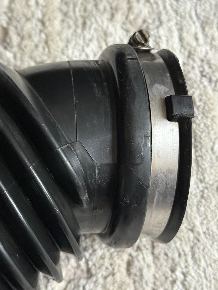 Chevrolet Colorado 2012 motor 3,7 L filtro de aire conducto manguera de admisión OEM 15088285 Foto 2 de 4