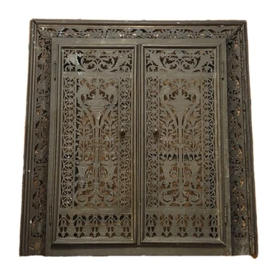 10L13 ANCIENNE GRILLE FACADE DE CHEMINEE EN LAITON AJOURE XIXe SIECLE DECORATION - Photo 1/4
