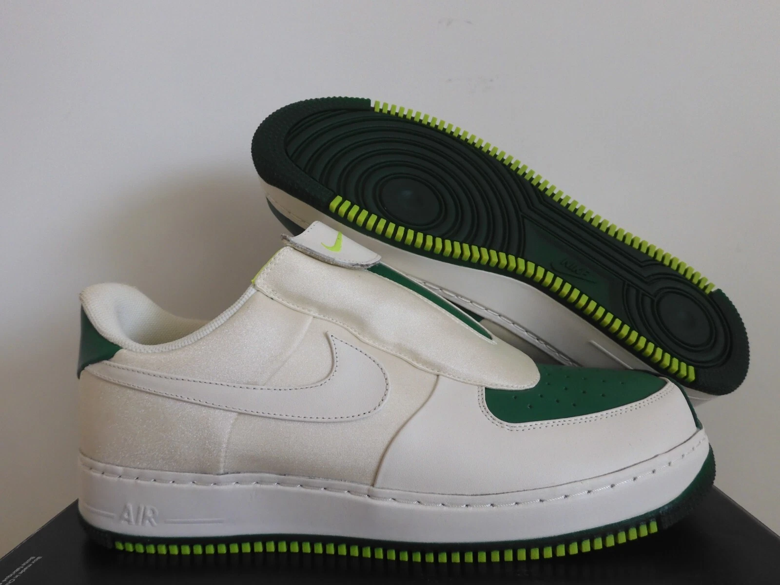 NIKE AIR FORCE 1 07 CMFT LW GP SIG "THE GLOVE GP" PINE GREEN SZ 15 [616760-300]