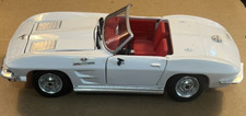 1963 Corvette Stingray Convertible Diecast 124 Whitered 1988 Revell No Box