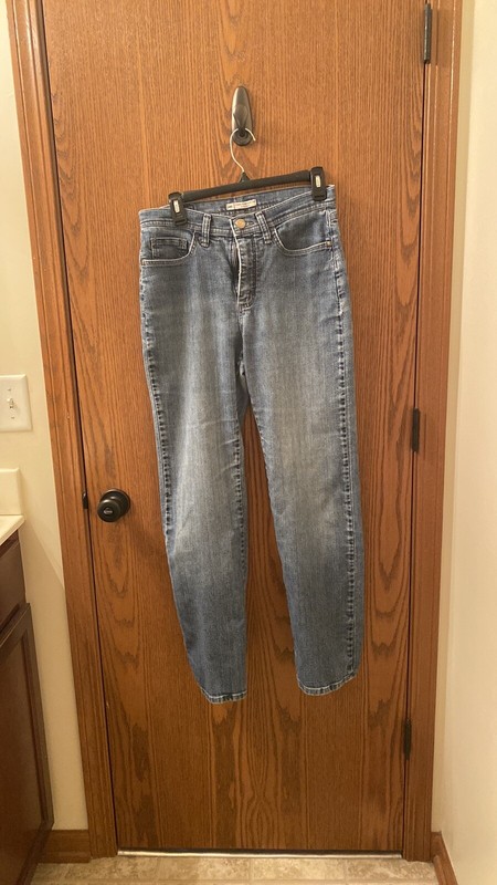 Women’s Jeans Size 6