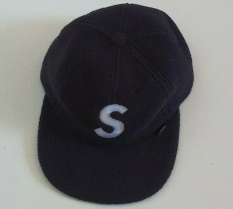 Gorra Cap Fleece Negra Con Logo S De Supreme x Polartec 6 Panel FW18
