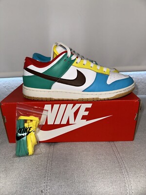 Size 10 - Nike Dunk Low SE Light Chocolate/Roma Green/White WITH EXTRA LACES 