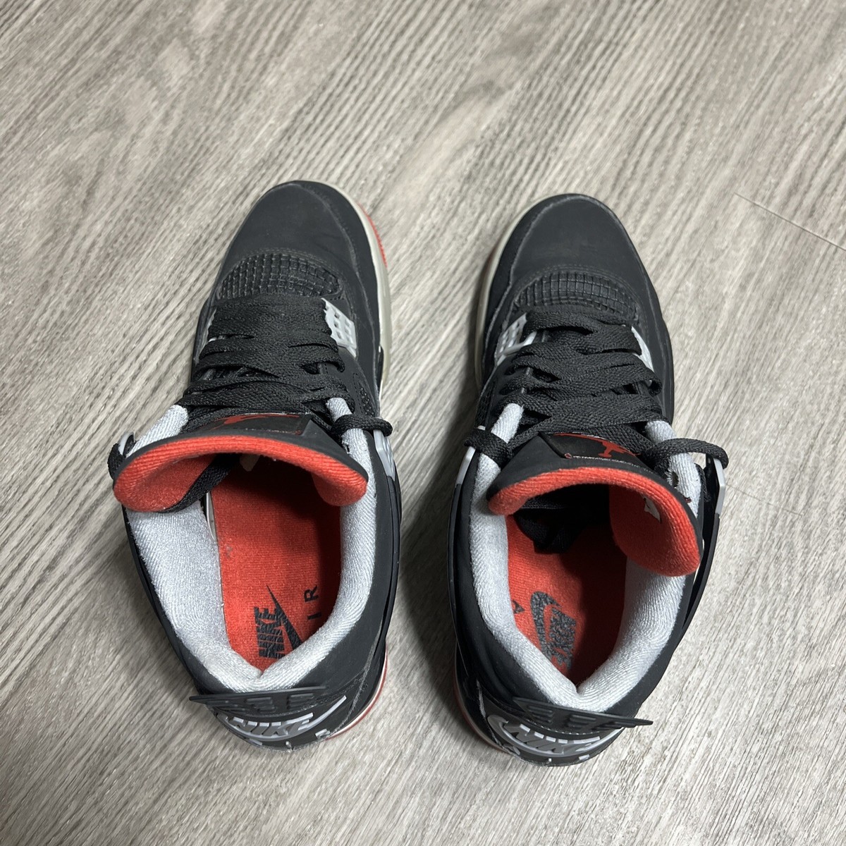 Size 10 - Jordan 4 Retro OG Bred 2019 With Box 192499457554