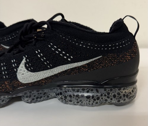 Nike Air Vapormax 2023 Flyknit Electric Pack Mens Sz 12 Black Orange FZ2519-001 - Picture 8 of 12