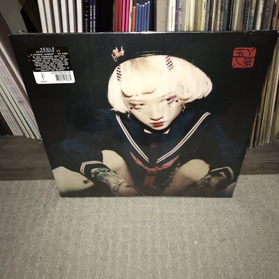 唾奇 武道館公演 Camellia LP (2 vinyl set) 沖縄出身のラッパー唾奇、自身初となる日本武道館公演「Camellia」の