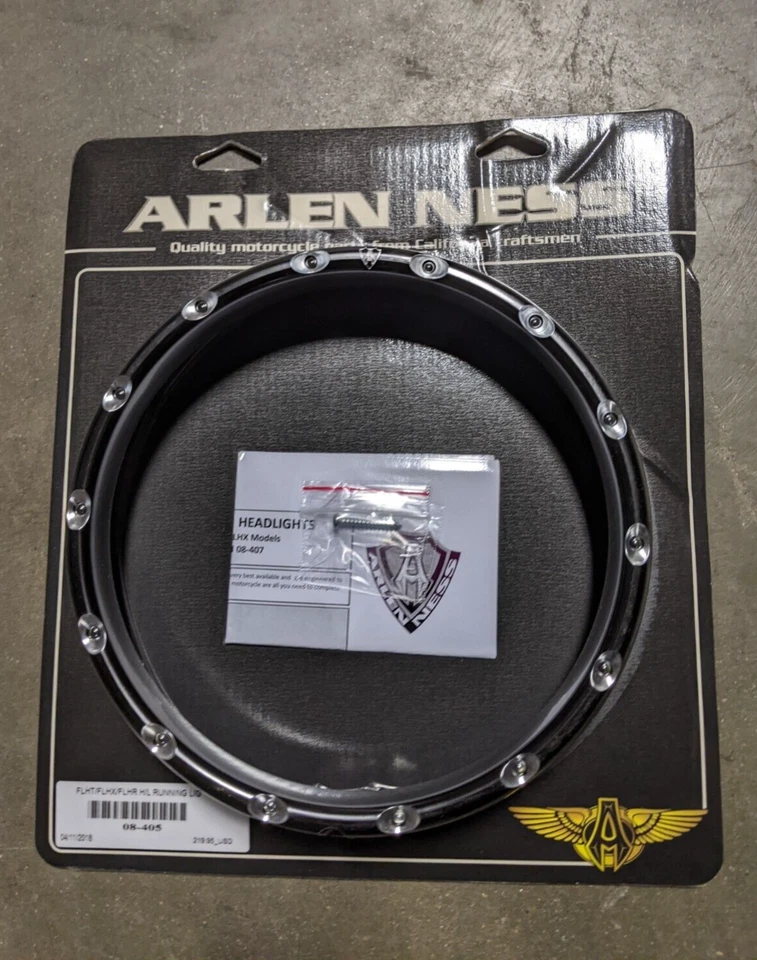 Arlen Ness - 08-405 - Anillo de fuego L.E.D. Bisel con L.E.D. Blanco Negro Foto 2 de 4