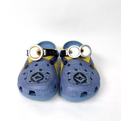 Despicable Me x Crocs Mens 12 Classic Clogs Minions Yellow Blue Clog Shoes NEW 170f72b8-fe9e-4d83-9421-  main image 4