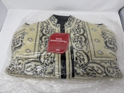 Supreme Reversible Bandana Fleece Jacket Tan Size Medium Brand New