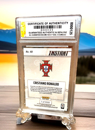GRADED GEM-MT 10 CRISTIANO RONALDO 2026 Panini Insant FIFA World Cup #49. Coa!