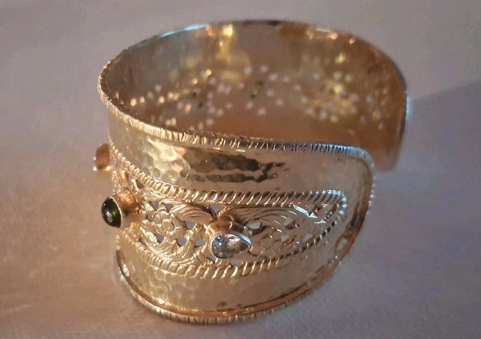 Colección Fern Finds de Fern Mallis brazalete de piedras preciosas chapado en oro/India Foto 4 de 4