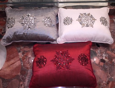 kim seybert pillows