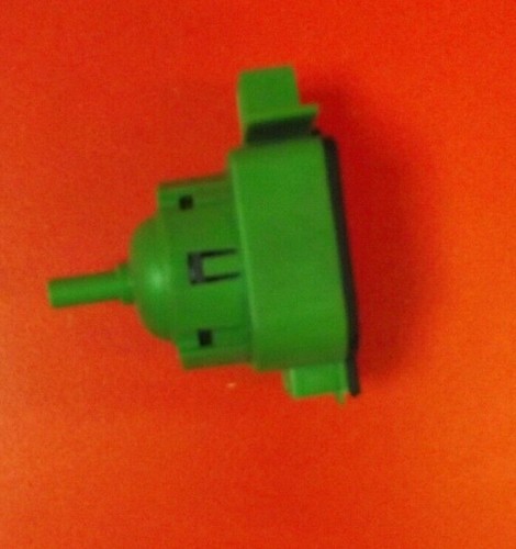 Waschmaschine HOTPOINT WMAO743P UK Druckschalter