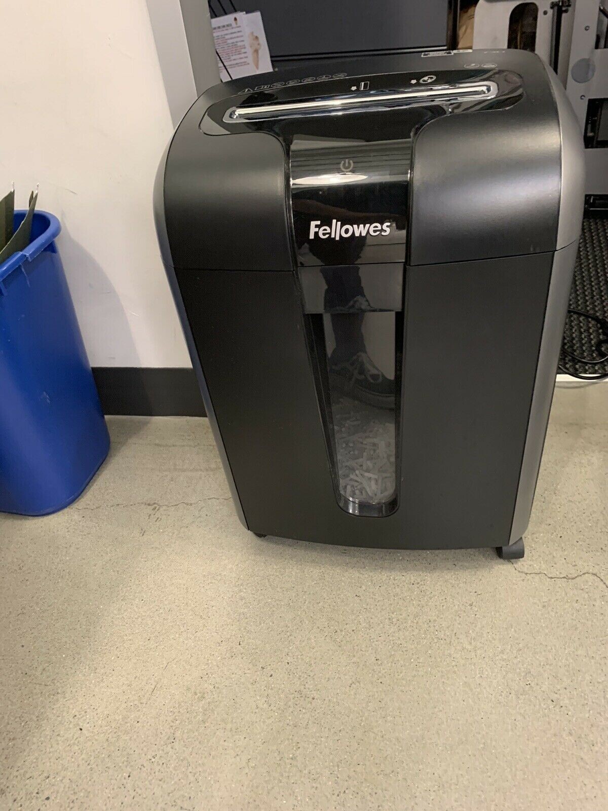 Fellowes 4601001 Powershred 73Ci Cross-Cut Shredder - Black