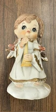  Vintage 4.5" Tall Artmark Angel figurine Hand Painted Made In Taiwan