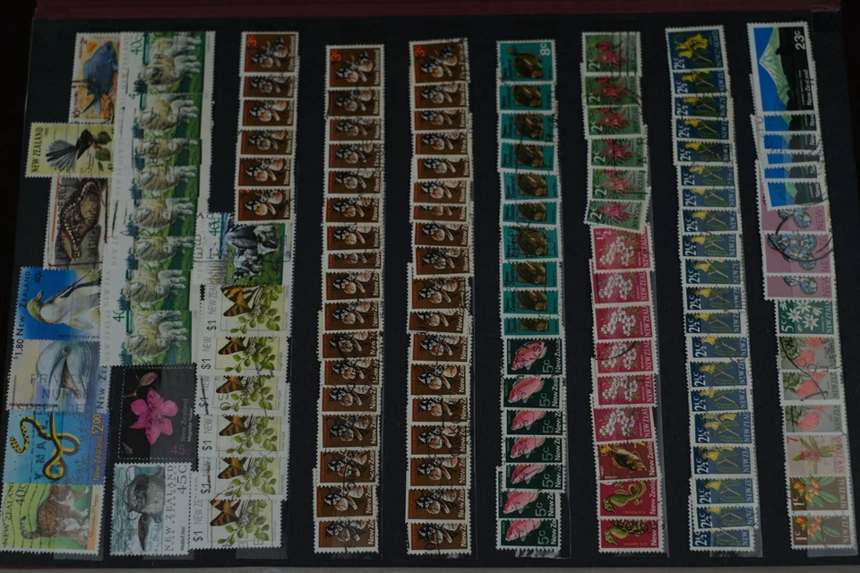 Worldwide stamps collections lots album Vintage Rare Classic Antique Genuine - Image 3 of 4