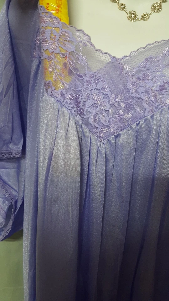 Camisón MUJER DENTRO MORADO LARGO TOBILLO MANGA CORTA TALLA 4X REGALO 66" BUSTO Foto 3 de 4