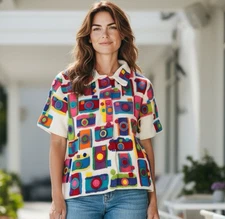 Vintage Michael Simon Sweater Women’s Small Camera Applique Beaded Short Sleeve