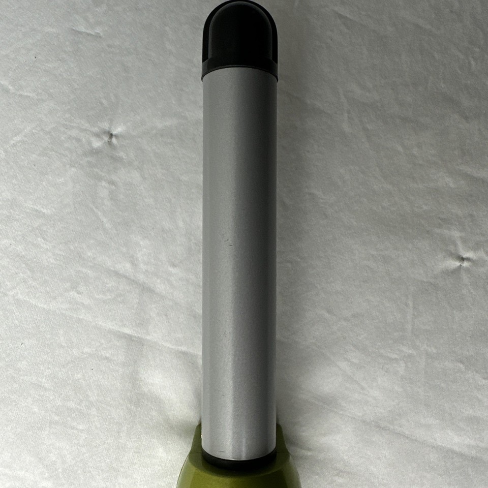 Bed Head TIGI Groupie Hair Curling Wand Iron BH109 1