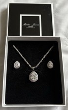  Pendant & Earrings Beautiful Set of Crystal jewellery by Martin James of London