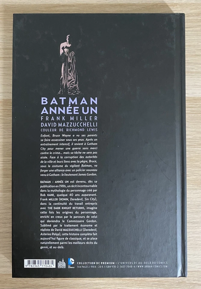 BD + Blu Ray Batman Année un, Miller/Mazzuccelli, éditions Urban Comics 2012 - Photo 3/4