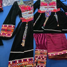 Afghanische Kleider