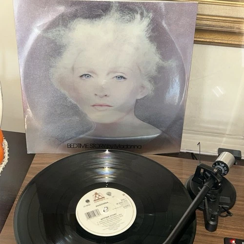 MADONNA 12" Bedtime Story UK 1995 4 Trk. Metallic Sleeve EX & NR MINT- VINYL