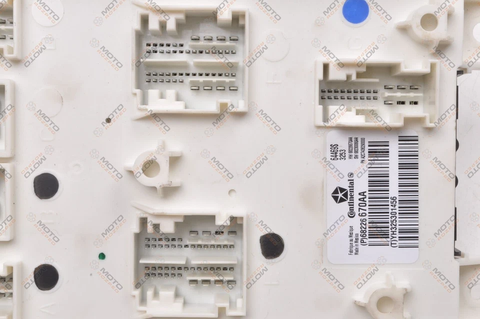 MASERATI QUATTROPORTE VI 3.0 V6 411CV BCM Modulo Centralina 68226670AA - Immagine 2 di 4