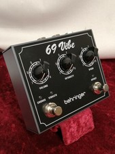 BEHRINGER 69VIBE Model