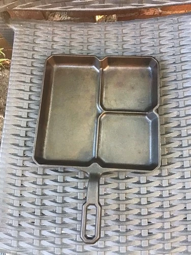 Vintage original Griswold Colonial Breakfast Skillet 666 "D” Erie, Pa Nice Shape