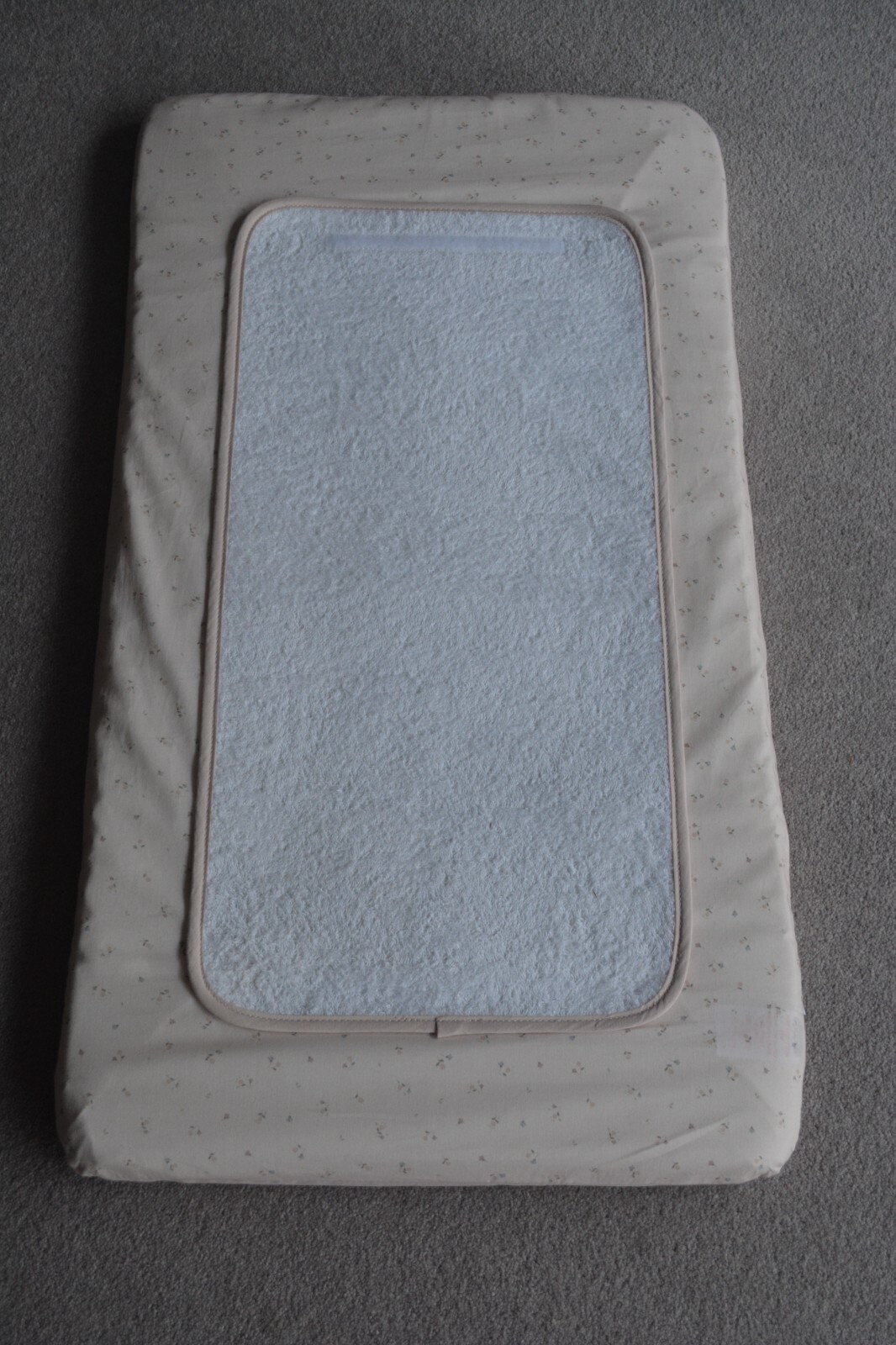 Mamas and Papas to the World PINK Deluxe Baby Nappy Changing