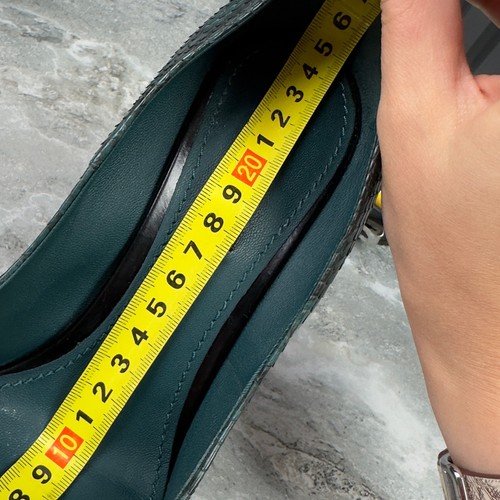 Louis Vuitton Eyeline Pump tacchi alti verde pitone 8 US o 38 EUR - Foto 23 di 24