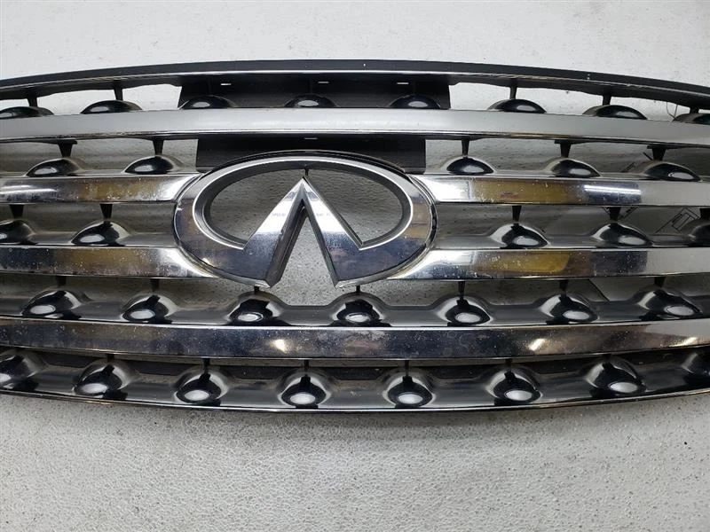 Верхняя хромированная решетка для Infiniti FX35 FX45 2003 2004 2005 годов выпуска от оригинального производителя 62310-CG000 - Изображение 3 из 4