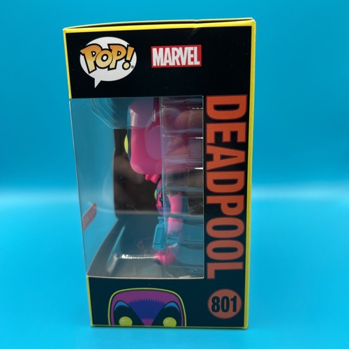 Funko Pop! MARVEL Deadpool #801 TARGET Exclusive BLACKLIGHT - Picture 2 of 8