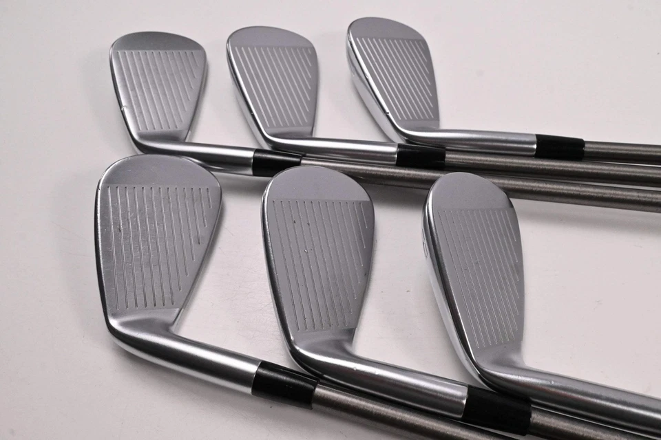 Mizuno JPX 923 Forged Irons / 5-PW / Stiff Flex Steelfiber i80 Shafts - Image 3 of 4