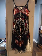 Five Finger Death Punch Graphic Logo V-Neck S...