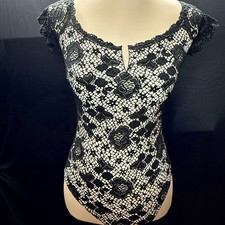 NWOT 2016 Vintage Victorias Secret Black Floral Lace Short Sleeve Bodysuit Small