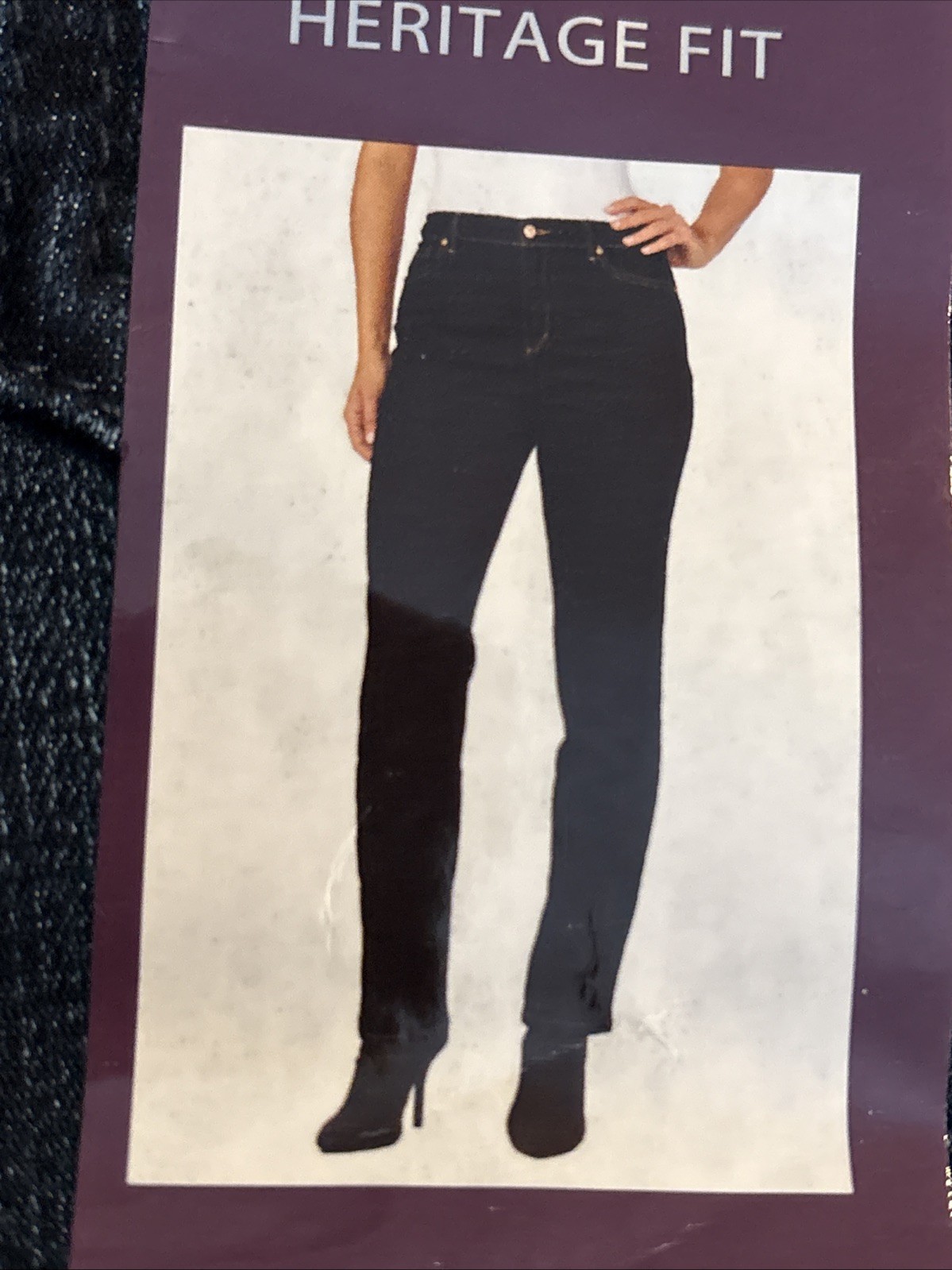 Gloria Vanderbilt Ladies' Amanda Original Slimming Jean, Dar